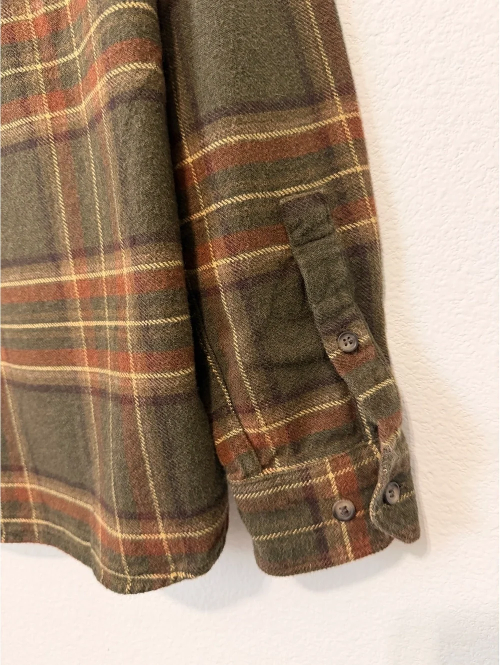 Banana Republic Button Up Collared Plaid Heavyweight Flannel Shirt Men's Size M